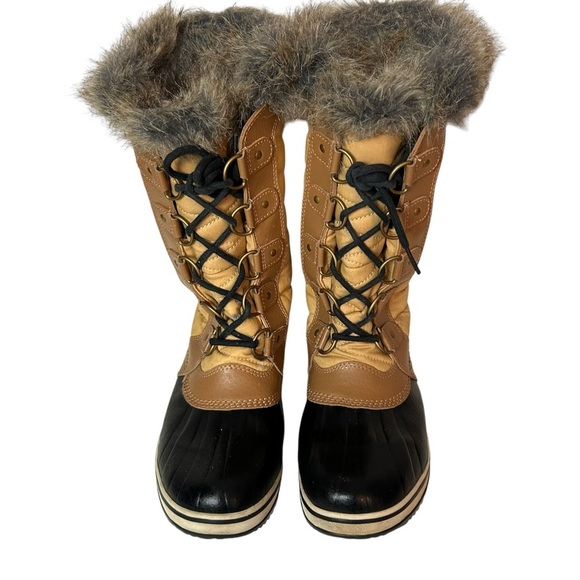 Sorel Tofino II' Faux Fur Lined Waterproof lace up Boot women’s size 9. - Picture 2 of 7
